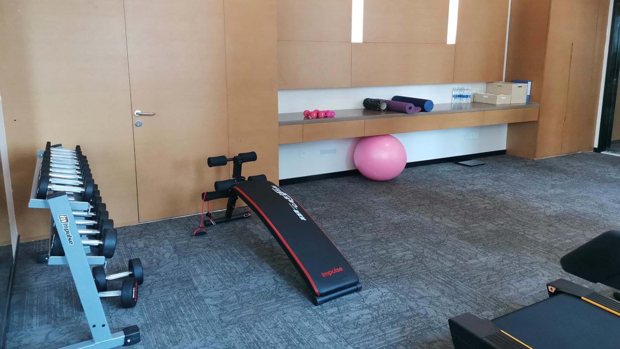 Holiday Inn Express Chengdu Huanhuaxi By Ihg-Near Jinsha Site Musem,Near Wuhou Temple Museum,Welcome Drinks,Free Gym,Free Self-Service Laundry Extérieur photo